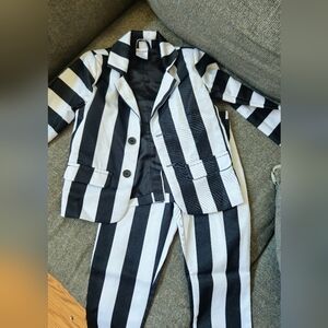Toddler beetle juice costume